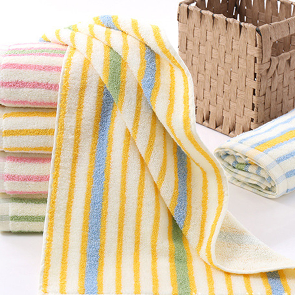 مجموعة من 4 مناشف قطنية ملونة  - مراجعة Home Textiles Pakistan وسعره
